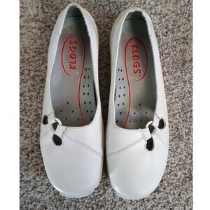 Women’s White Leather Klogs Comfort Slip Resistant Size 6 M